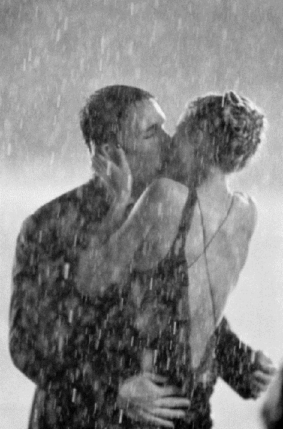 Kissing-in-the-Rain